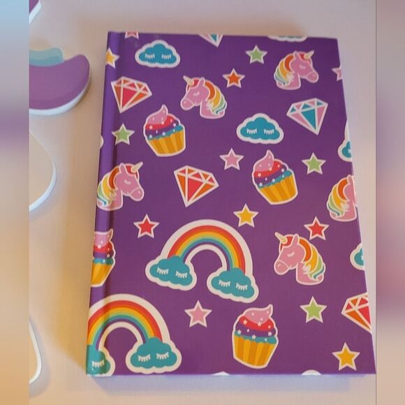 🔥Unicorn 🦄Treat Set door notebook cupcake pens Lolipop necklace NWOT - Picture 9 of 11